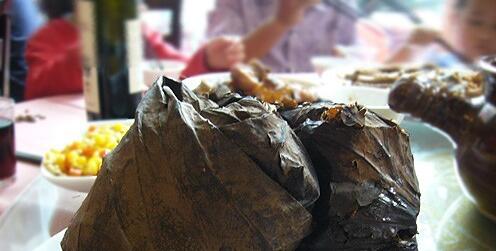 質(zhì)地軟糯，味道鮮美的客家菜荷包胙怎么做？