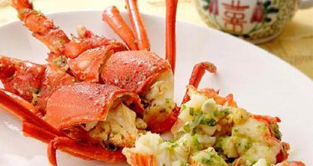 怎么做上湯開(kāi)邊焗龍蝦？