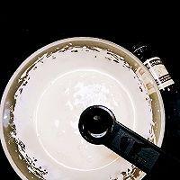 【福利】黃梅天，與雙莓冰激凌最配了（無需攪拌，純自然手工版）的做法圖解11