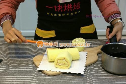 圣誕樹樁蛋糕的做法