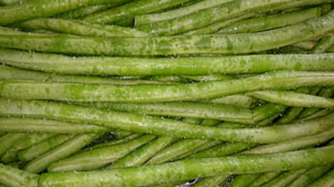 家庭腌制酸豇豆的方法，自己腌制酸豇豆很簡單