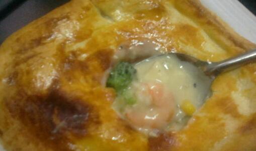 簡(jiǎn)單的西餐美味奶油酥皮湯怎么做？