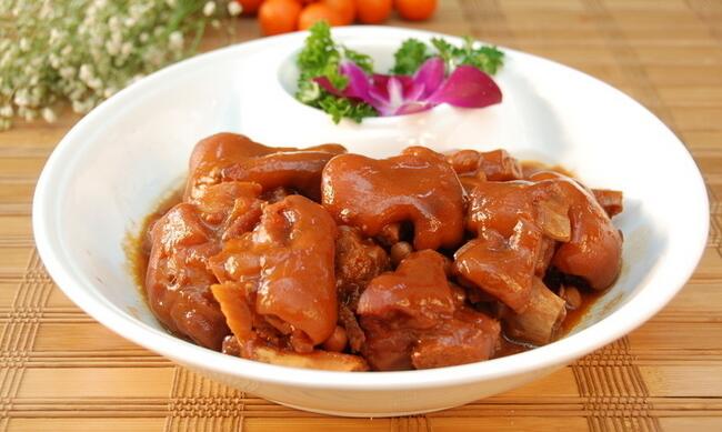 花生醬豬蹄怎么做？