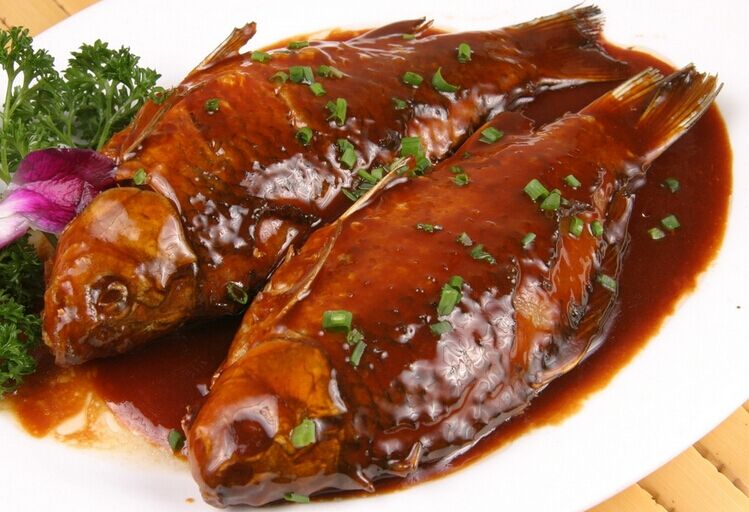 紅燒鯽魚(yú)的做法