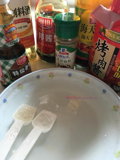 孜然迷迭香烤鵪鶉的做法