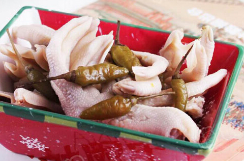 開胃小菜泡椒鴨掌怎么做？