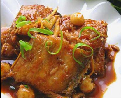 如何做酒釀圓子燒帶魚(yú)？