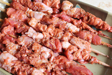 羊肉串腌制