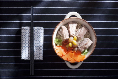 白果排骨豌豆湯面