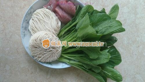 自制瘦肉青菜湯面的做法