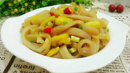 簡單的下酒菜泡椒豬皮怎么做?