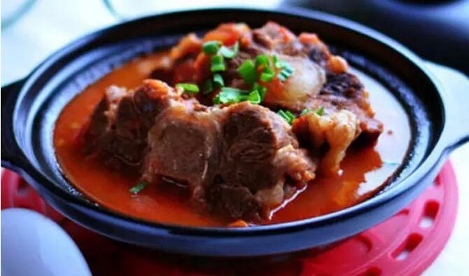 如何做番茄牛尾？