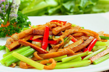 芹菜香干肉絲
