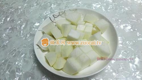 蘿卜燉牛腩的做法