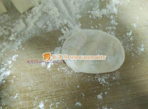 蘿卜肉餡包的做法