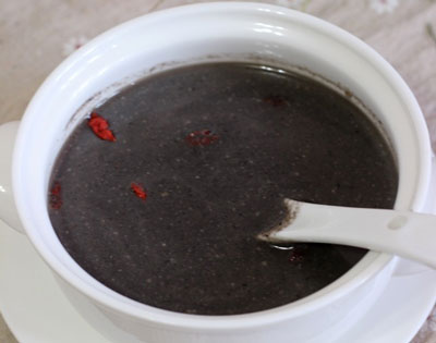 自制芝麻糊這么做既營養(yǎng)又美味