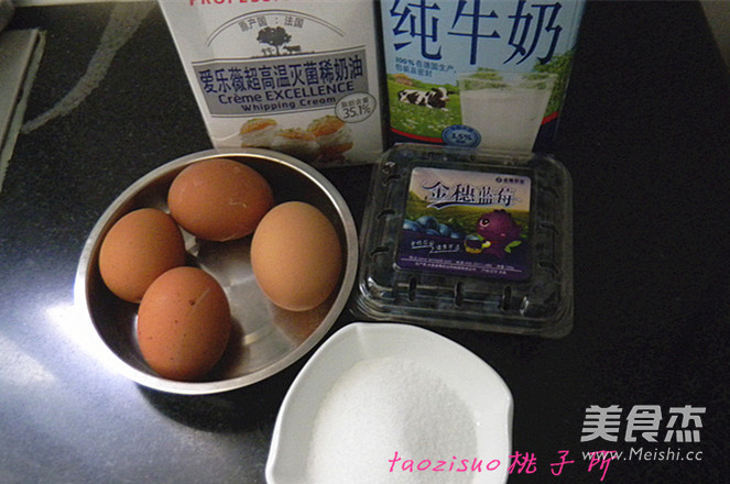 藍(lán)莓冰淇淋的做法