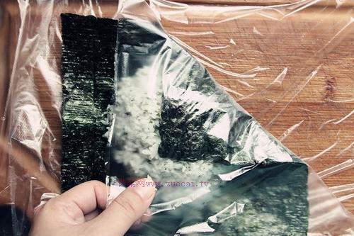 海苔飯團便當?shù)淖龇?/ data-seU4=