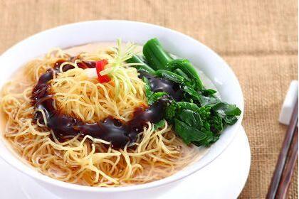 如何做蠔油撈面？