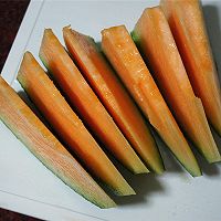 哈蜜瓜汁的做法圖解1