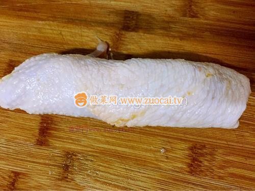 財(cái)源滾滾黃金雞卷的做法