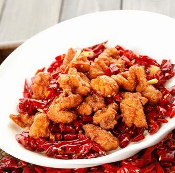 麻辣開(kāi)胃的四川辣子雞怎么做？