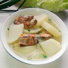 排骨蘿卜湯的做法