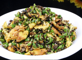 加點(diǎn)鹽青椒炒雞蛋更好吃