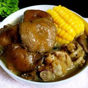 農(nóng)家野生菌燉雞的做法