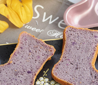 圣誕節(jié)蛋糕的家常做法 怎么做圣誕應(yīng)景的小蛋糕