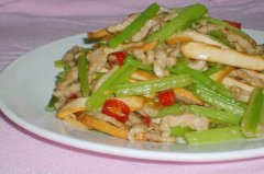 香干芹菜炒肉絲的做法視頻