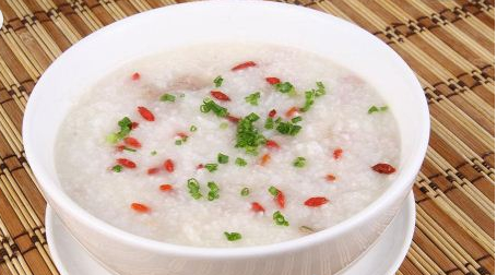 美容養(yǎng)顏粥大全 愛美之人不可錯過的健康美食帶圖片