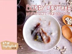 皮蛋瘦肉薏米粥的做法視頻