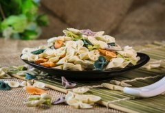 彩色面條做法大全