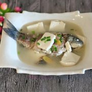 魚(yú)燉豆腐的做法