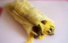 木耳春餅的做法視頻