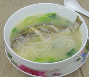 蘿卜絲泥猛魚湯的家常做法