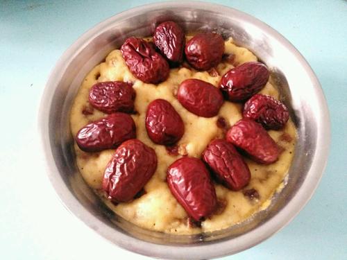 玉米面紅棗發(fā)糕