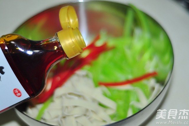 麻辣豆腐筍絲的做法