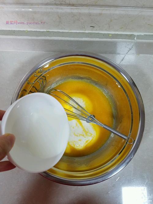 紙杯戚風(fēng)蛋糕的做法