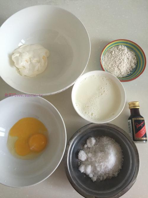 北海道戚風(fēng)蛋糕的做法