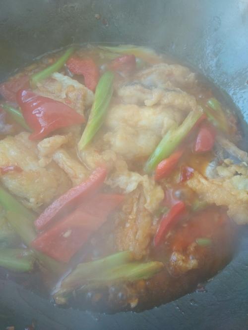 干鍋魚片的做法