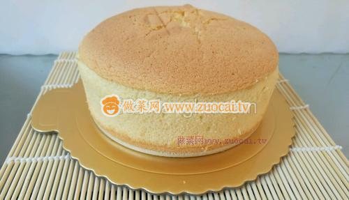6寸戚風(fēng)蛋糕的做法