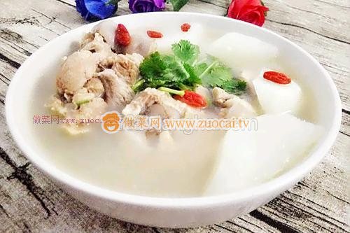 白蘿卜燉大骨頭的做法