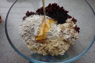 #ACA烘焙明星大賽#無油低卡燕麥棒的做法步驟:5