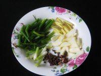 避風(fēng)塘蝦的做法步驟2