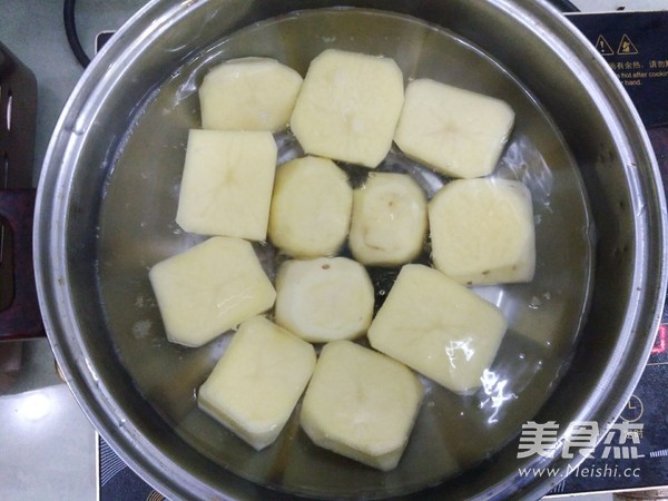 土豆黃金甲的做法