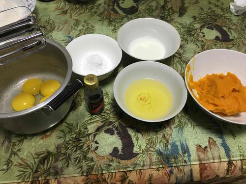 卡式達(dá)南瓜戚風(fēng)的做法