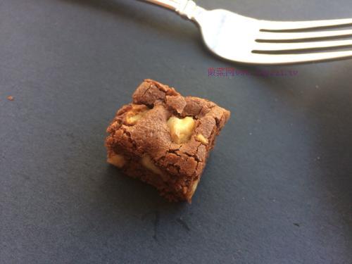松軟的巧克力布郎尼蛋糕的做法