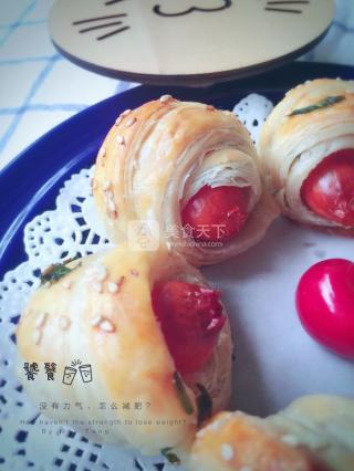 酥皮香腸卷的做法步驟:7